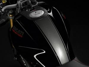 Ducati 2011: Monster 1100 Evo