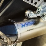2014-Yamaha-YZF-R125-EU-Race-Blu-Detail-014