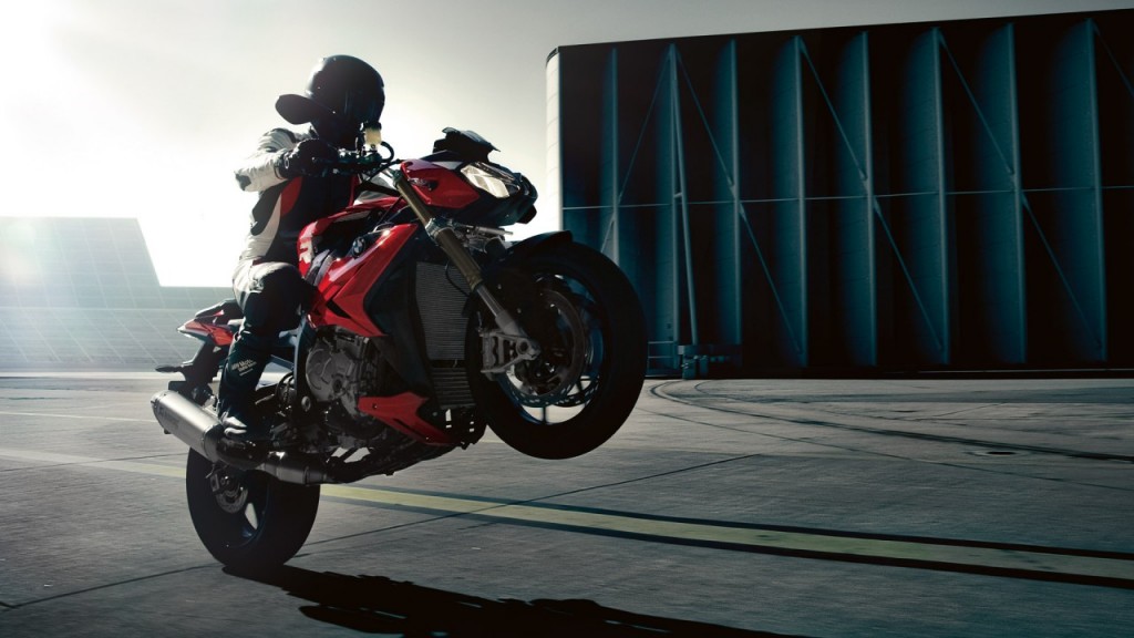 BMW S1000R: le mieux est l&rsquo;ennemi du bien