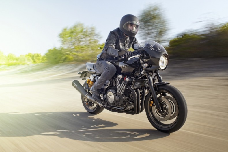 Des nouveautés chez Yamaha yamaha xjr 1300 2015