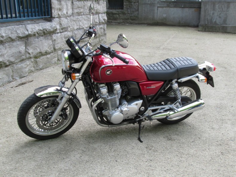Honda CB1100 Ex