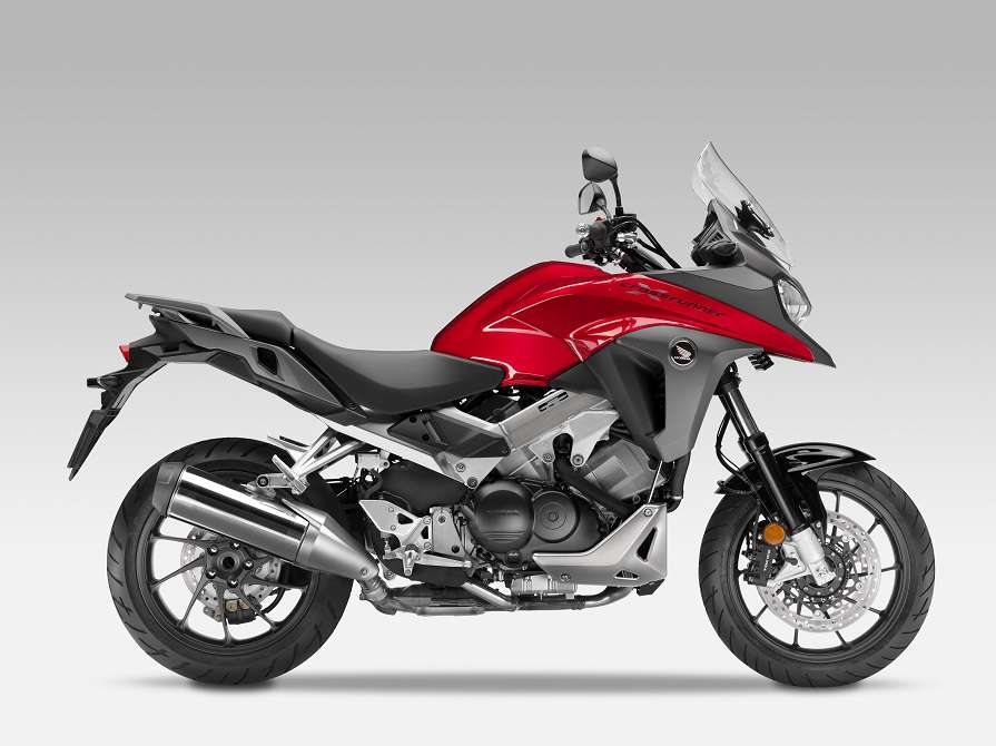 Du neuf chez Honda : la VFR800X, une Goldwing anniversary et une F6B 2015