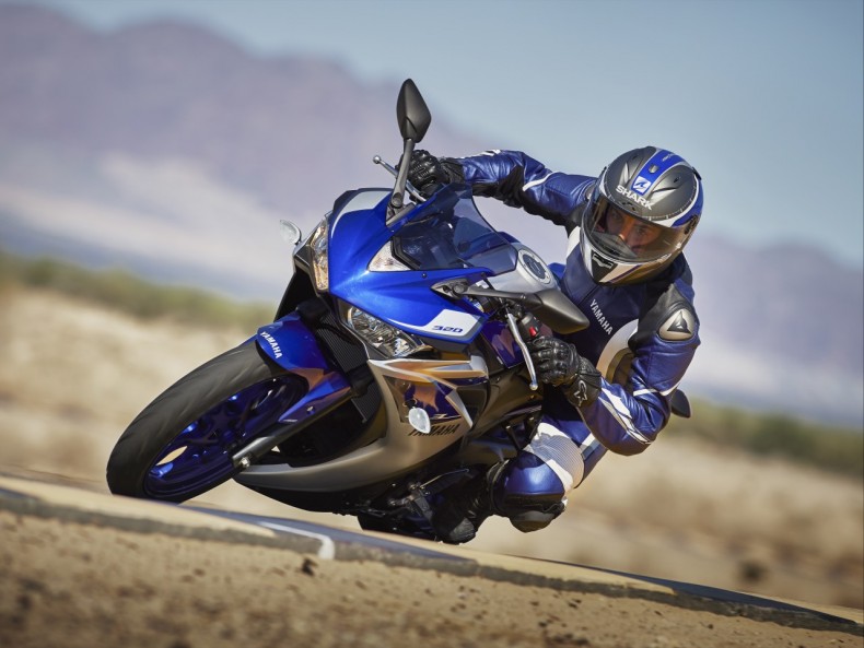 Nouveautés 2015 : Yamaha YZF R3 et WR250F et un bonus