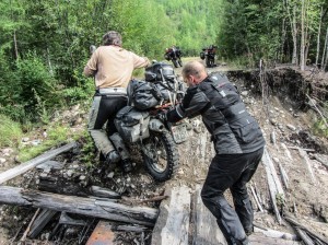 Test extrême en Russie Partie 1: veste IXS Montevideo II et pantalon IXS Caracas II