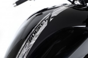 Ca bouge aussi chez Triumph : nouvelles Tiger 800, Thunderbird Nightstrom et Rocket X