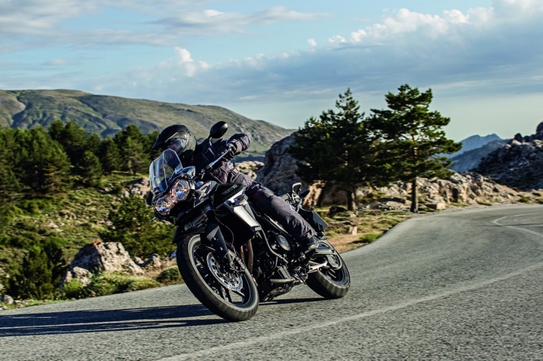 Ca bouge aussi chez Triumph : nouvelles Tiger 800, Thunderbird Nightstrom et Rocket X Triumph Tiger 800 XR 2015