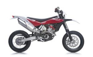 Nouveauté Husqvarna : Supermoto SMR511