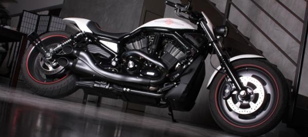 yacouba-harley-v-rod