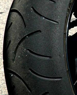 Essai des Pneus Bridgestone BT 014