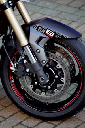 Suzuki GSR 750 FreeGun &#8211; 2014