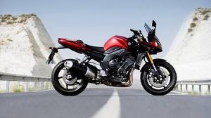 Essai de la Yamaha FAZER 1000 ABS