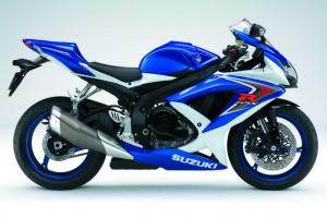 Essai de la Suzuki GSX-R 750 K8