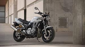 Essai des Yamaha FZ1 ABS &#038; XJR 1300