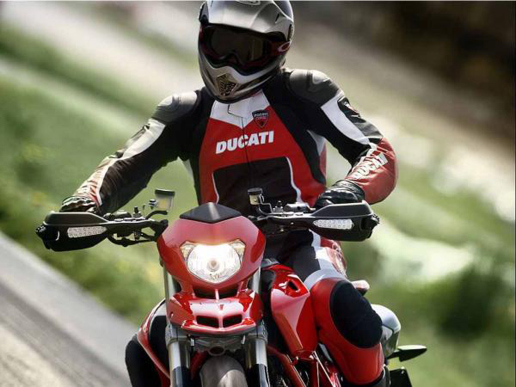 Essai de la Ducati Hypermotard 1100 S