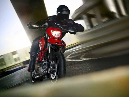 Essai de la Ducati Hypermotard 1100 S