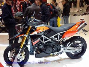 aprilia-dorsoduro-1200