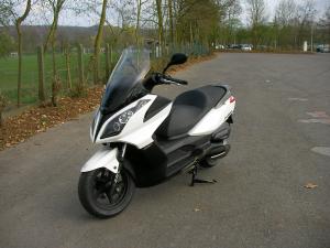 Kymco Dinkstreet 300i ABS