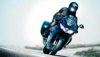 Triumph annonce la Sprint ST 2011!