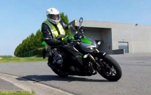 Kawasaki Z 1000 2014 le monstre Sugomi