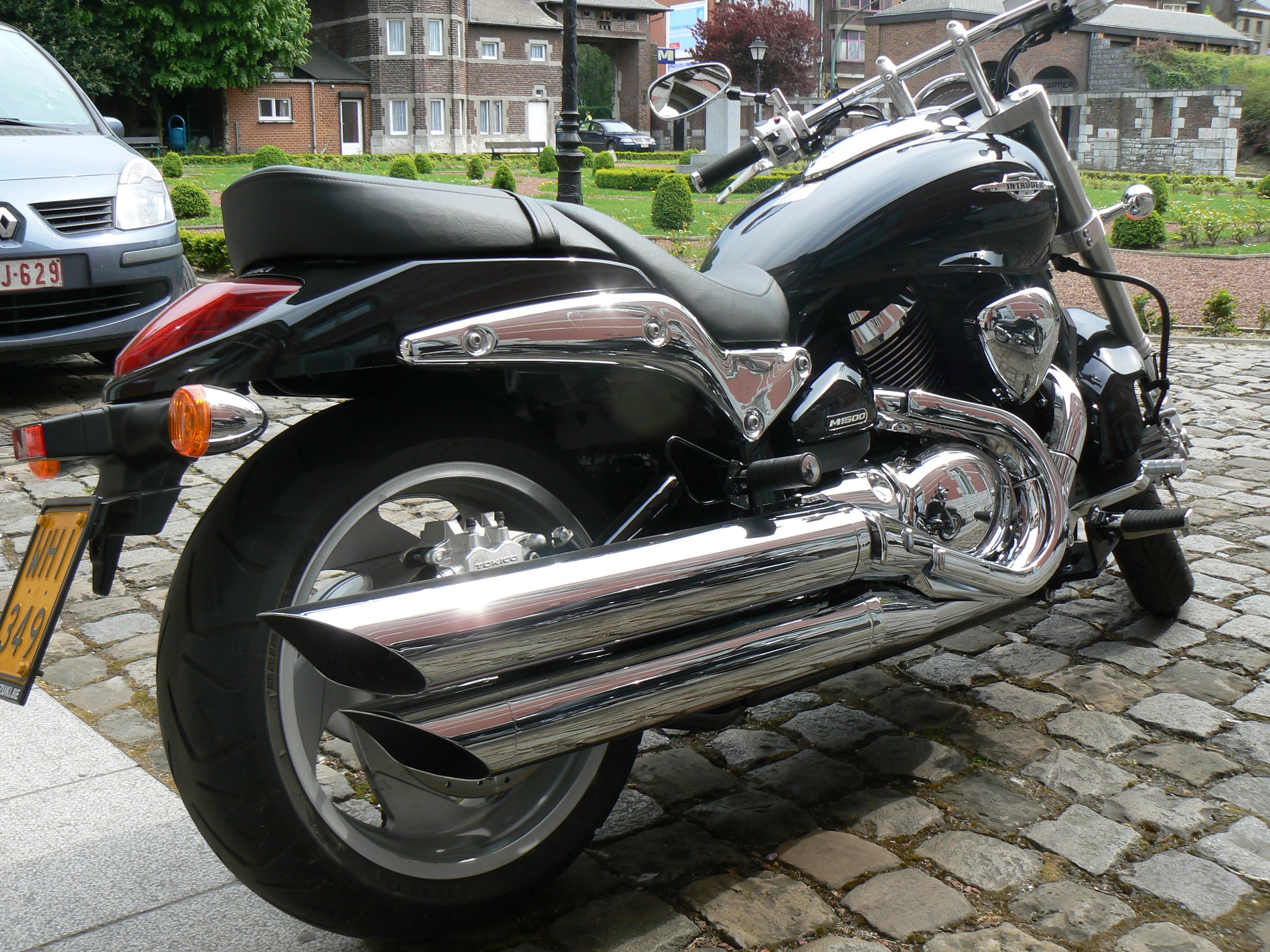 Poignées De Guidon Moto Antidérapantes 7/8'' Pour Suzuki Intruder 1500 1996-2016 - Argenté