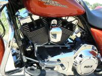 Harley-Davidson Street Glide 2011 : devenez le roi de la route.