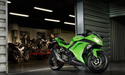 Kawasaki Ninja 300 &#8211; 2013