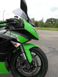 Kawasaki ZX6-R : la pistarde sur route