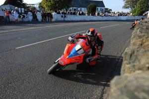 Le Tourist Trophy se dérouler fin mai début juin sur l&rsquo;Ile de Man ( reportage photos)