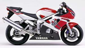 Yamaha R6: la 2011 face à  la première génération