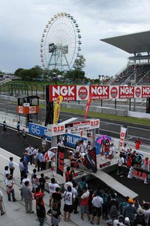 8 Heures de Suzuka  « Coca Cola Zero  » &#8211; La Honda FCC TSR en pole position