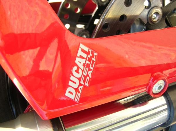 DUCATI Monster 1100 EVO 2011