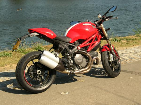 DUCATI Monster 1100 EVO 2011