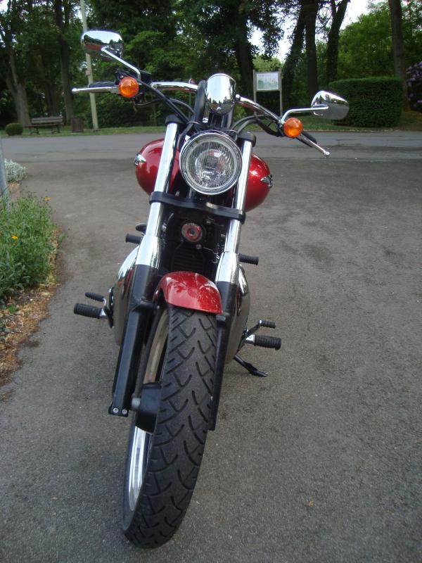 TRIUMPH SPEEDMASTER 2011