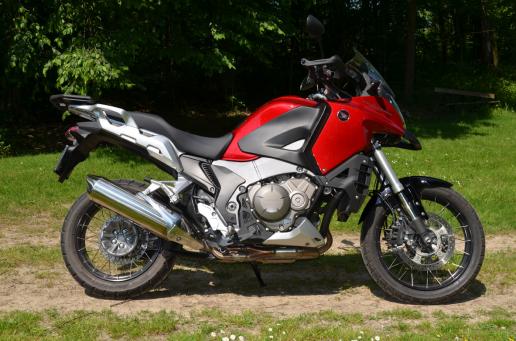 VFR 1200 ABS: Crosstourer sous tous les angles