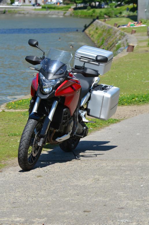 VFR 1200 ABS: Crosstourer sous tous les angles