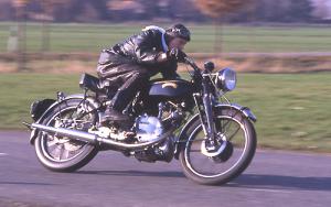 1000 VINCENT Style et performance