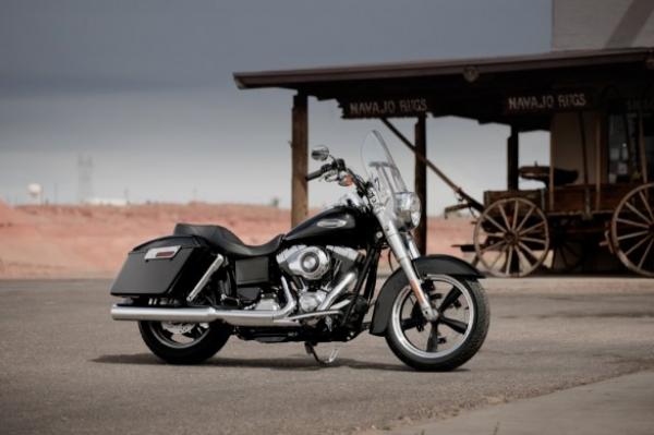 Une nouvelle Harley pour  2012 : la Dyna Switchback