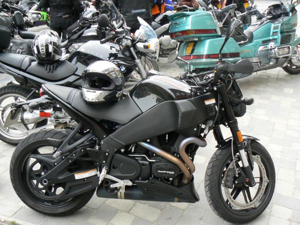 Buell XB9SX : un mustang dans la ville.