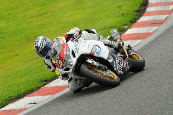 Marc Fisette et Fabien Legrelle Champion de Belgique en Endurance 2009 sur GSX-R1000