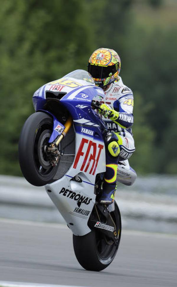 Rossi, un pas vers le titre