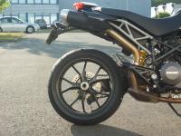 Ducati Hypermotard 796 : jolie tigresse