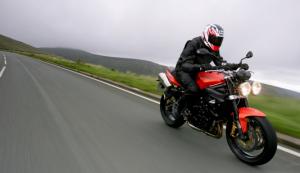 Triumph Street Triple R : l&rsquo;ultime roadster?