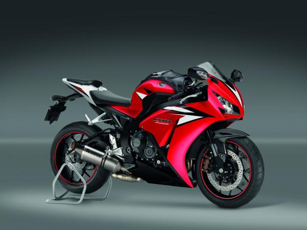 honda-cbr1000rr-2012