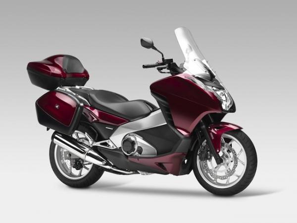 Un bi-cylindre 700cc chez Honda