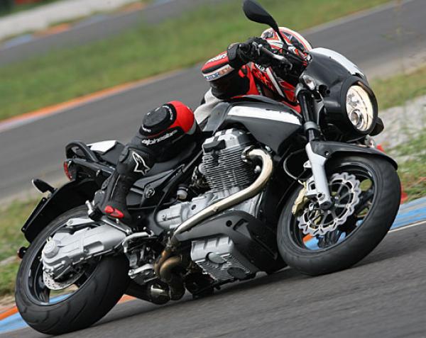 Moto Guzzi 1200 Sport 4v &#8211; 2011