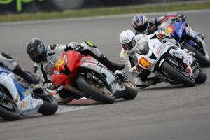 Vincent Lonbois vainqueur du superstock 600