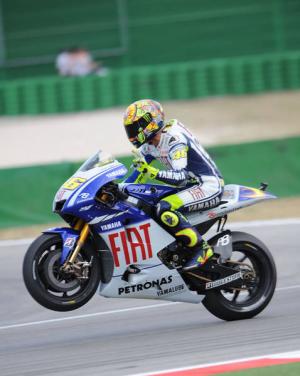 Rossi continue son sans faute