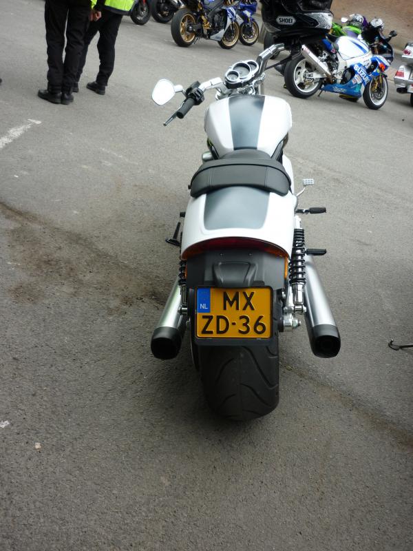 Exclusivité Moto-zoom: découvrez très bientà´t la Harley V-Rod Muscle 2011