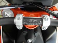 KTM Duke 690 R : l&rsquo;oRange façon spoRt