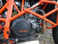 KTM Duke 690 R : l&rsquo;oRange façon spoRt